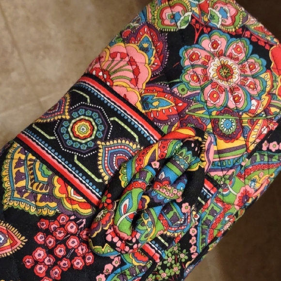Vera Bradley Multicolor Paisley Shoulder Bag - Picture 2 of 10